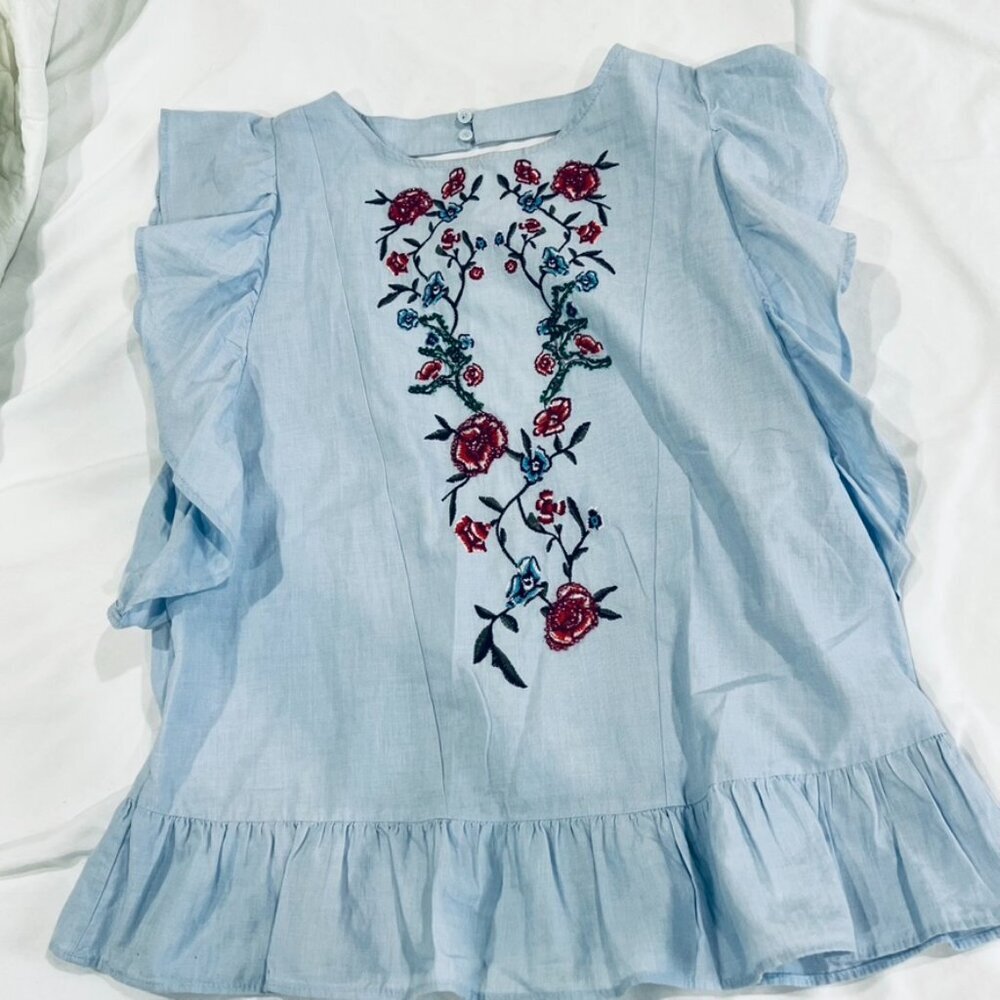 Zara Light Blue Beaded Floral Embroidery Ruffle Sleeveless Blouse with Open Back - Picture 4 of 9